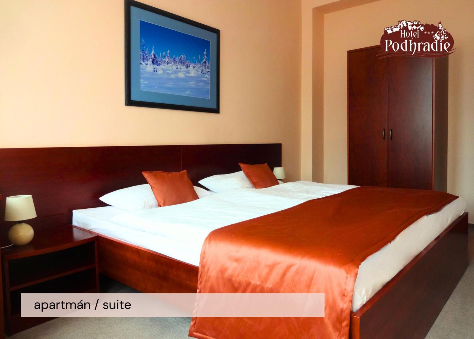 Hotel Podhradie Поважска-Бистрица Экстерьер фото